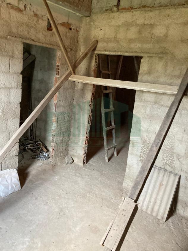 Casa à venda com 6 quartos, 160m² - Foto 12