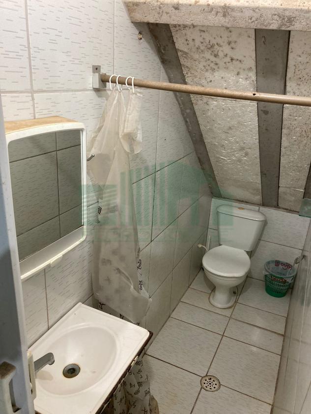 Casa à venda com 6 quartos, 160m² - Foto 8
