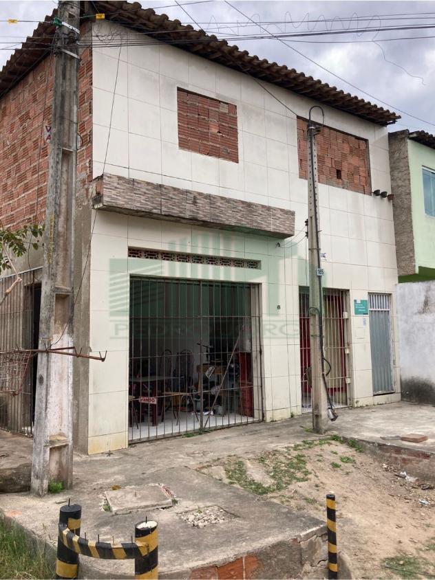 Casa à venda com 6 quartos, 160m² - Foto 4