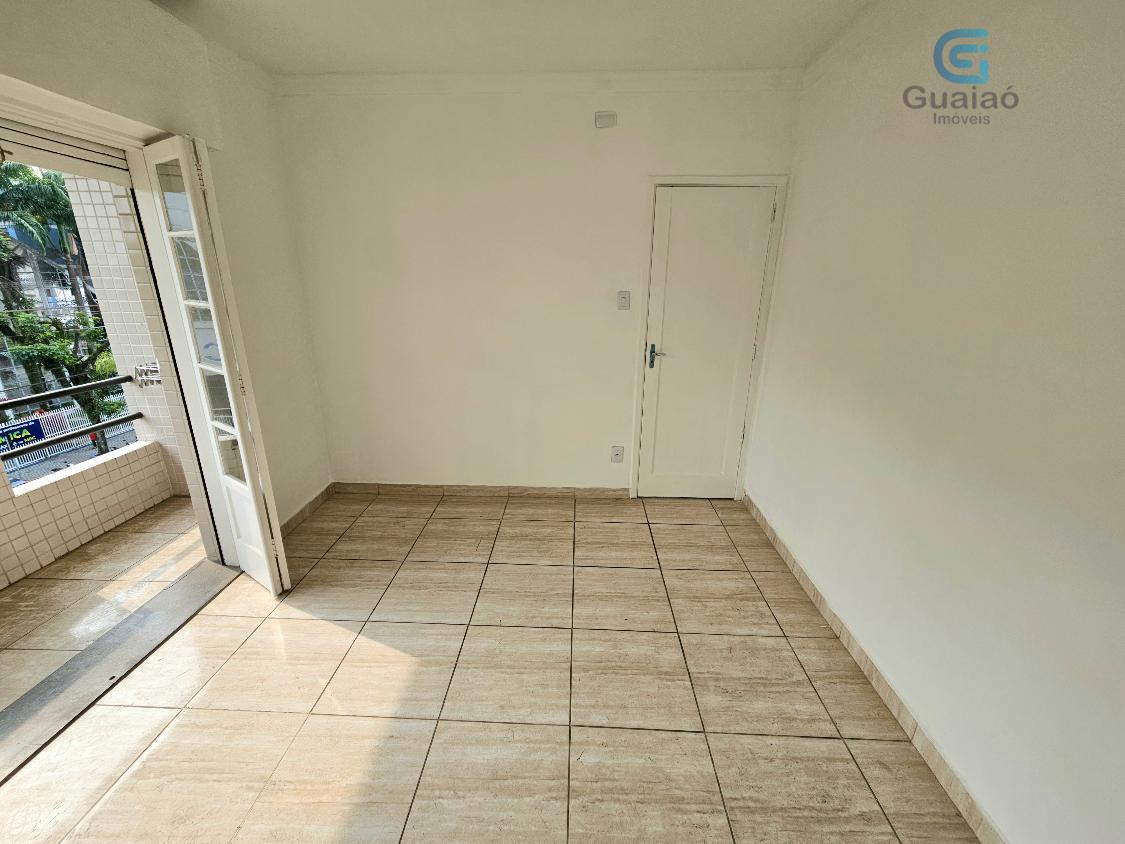 Apartamento à venda com 3 quartos, 108m² - Foto 4