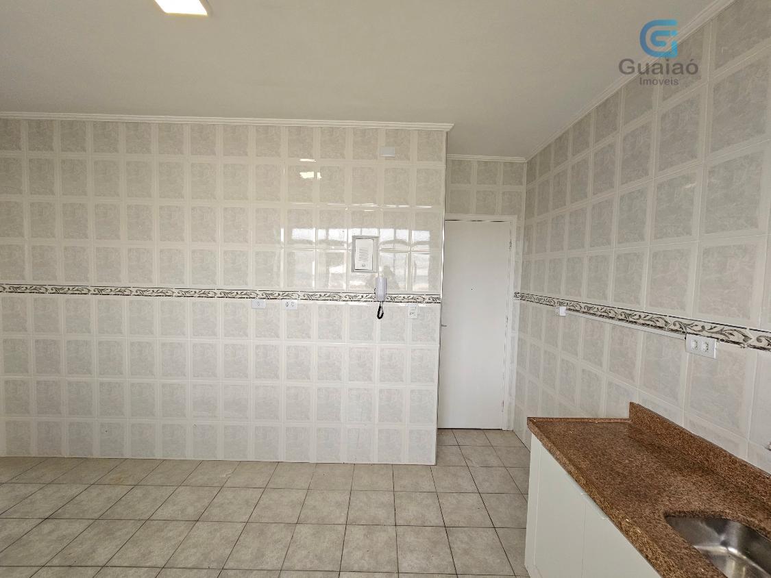 Apartamento à venda com 3 quartos, 108m² - Foto 11