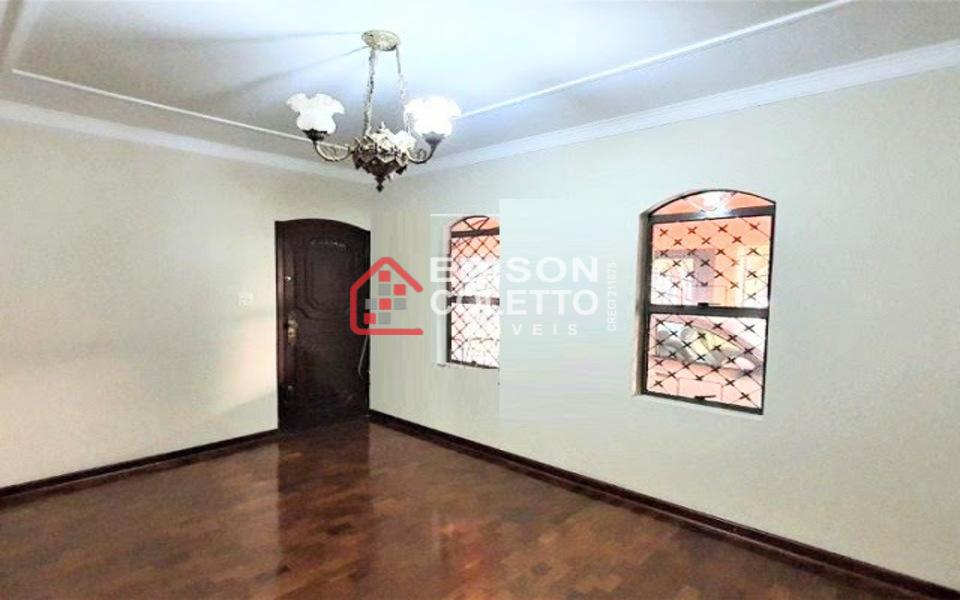 Casa à venda com 3 quartos, 114m² - Foto 2