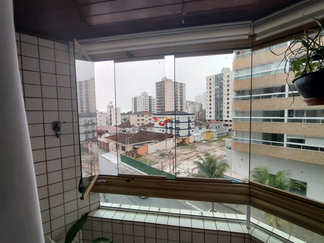 Apartamento à venda com 2 quartos, 72m² - Foto 25