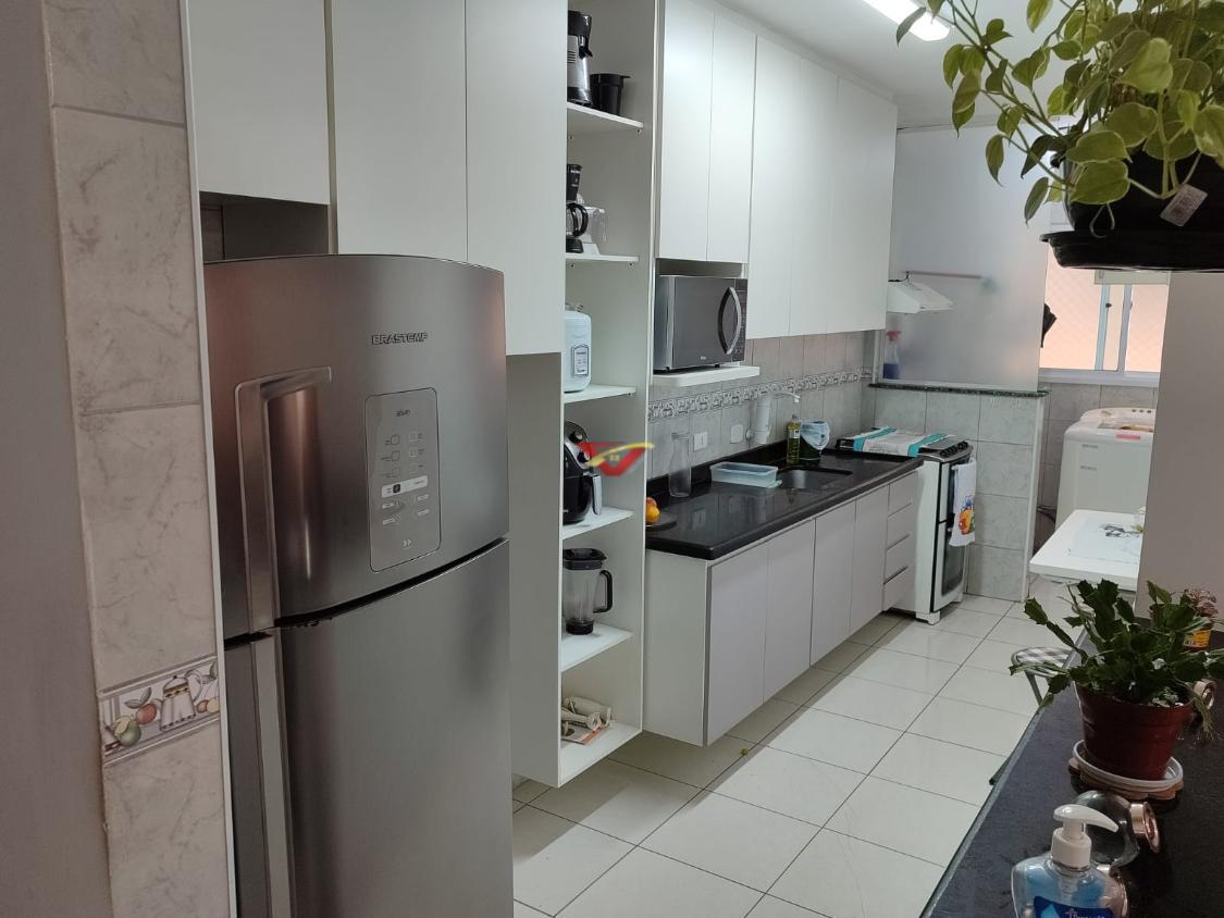 Apartamento à venda com 2 quartos, 72m² - Foto 39