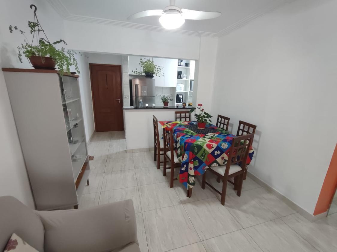 Apartamento à venda com 2 quartos, 72m² - Foto 31