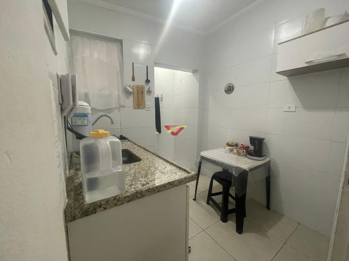 Apartamento à venda com 1 quarto, 50m² - Foto 4