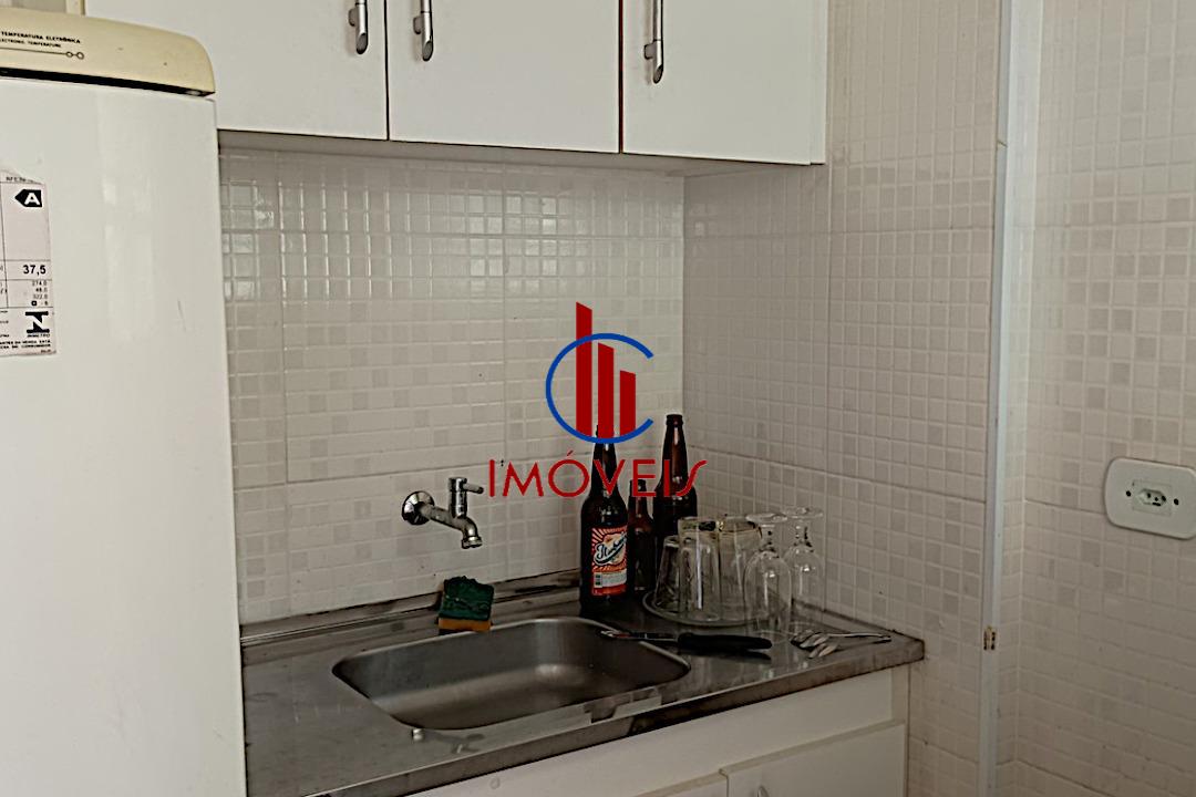 Apartamento à venda com 1 quarto, 30m² - Foto 11