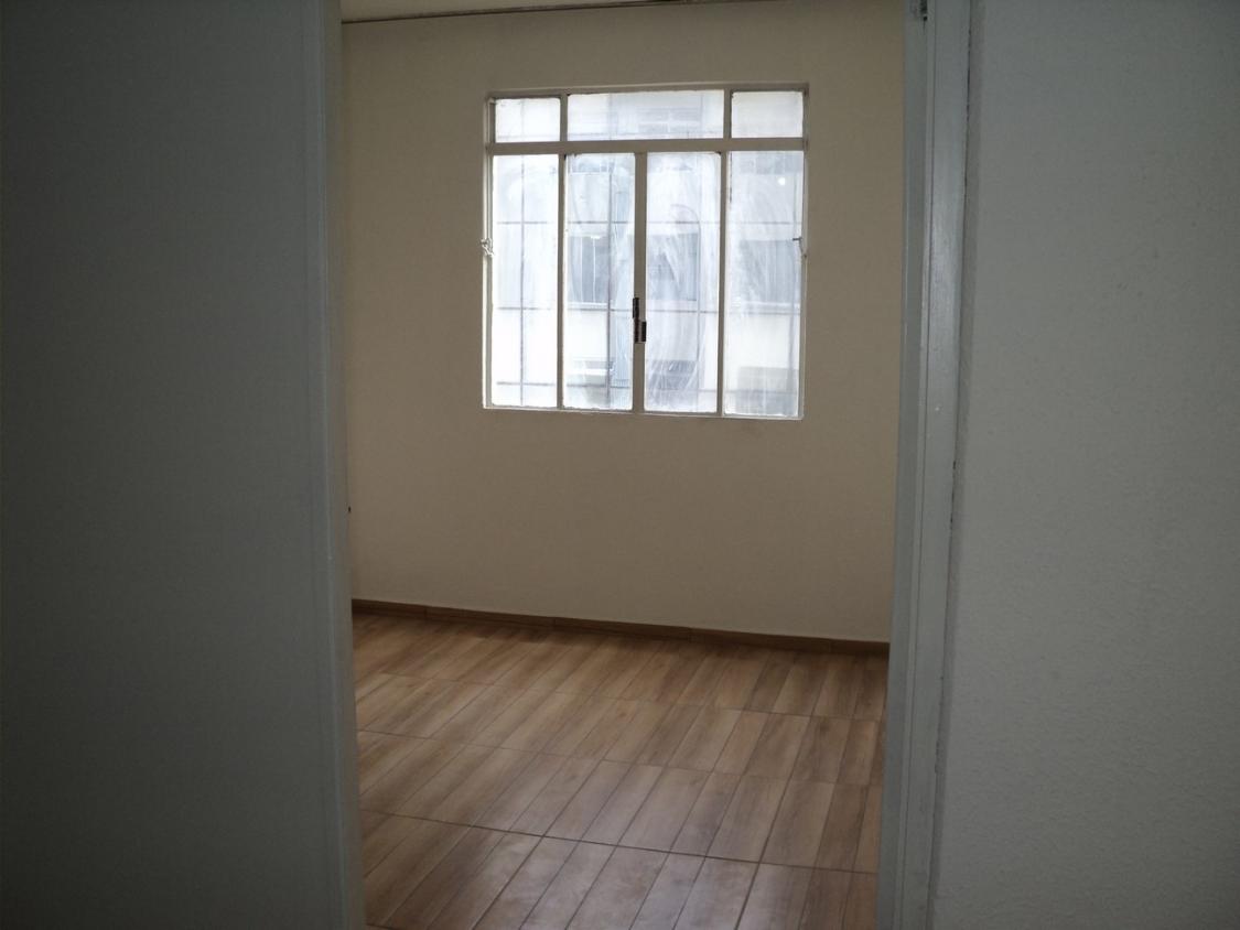 Apartamento para alugar com 1 quarto, 40m² - Foto 4