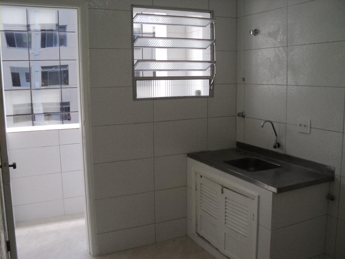 Apartamento para alugar com 1 quarto, 40m² - Foto 12