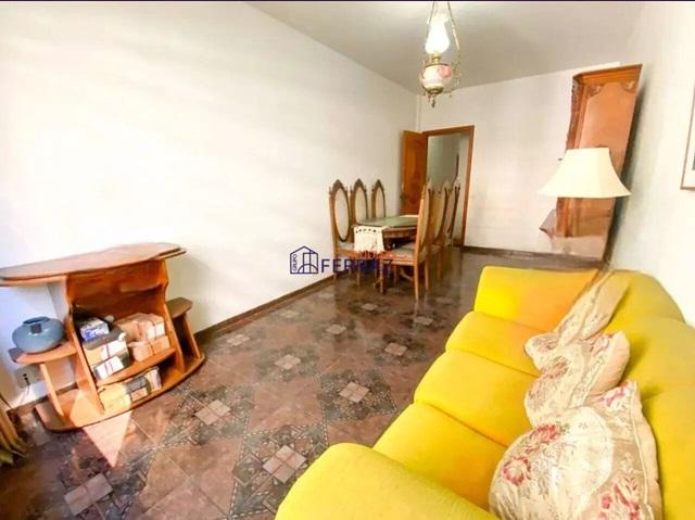 Apartamento à venda com 2 quartos, 90m² - Foto 2