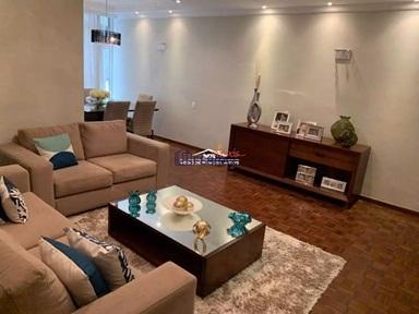 Apartamento à venda com 3 quartos, 130m² - Foto 2