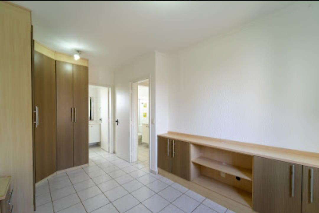 Apartamento à venda com 2 quartos, 75m² - Foto 17