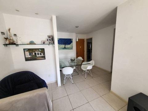 Apartamento à venda com 3 quartos, 130m² - Foto 3