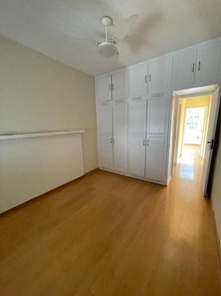 Apartamento à venda com 2 quartos, 85m² - Foto 5