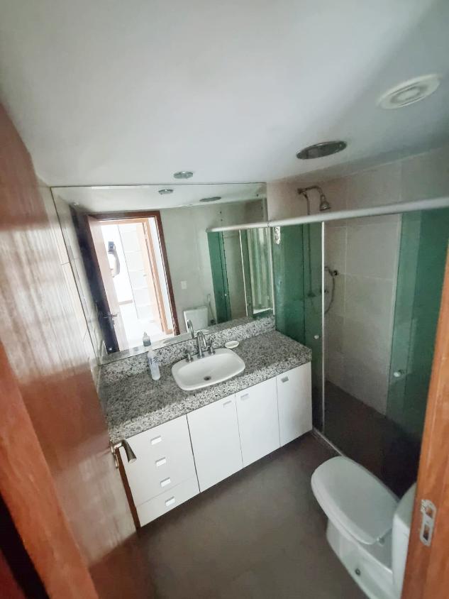 Apartamento à venda com 4 quartos, 220m² - Foto 11