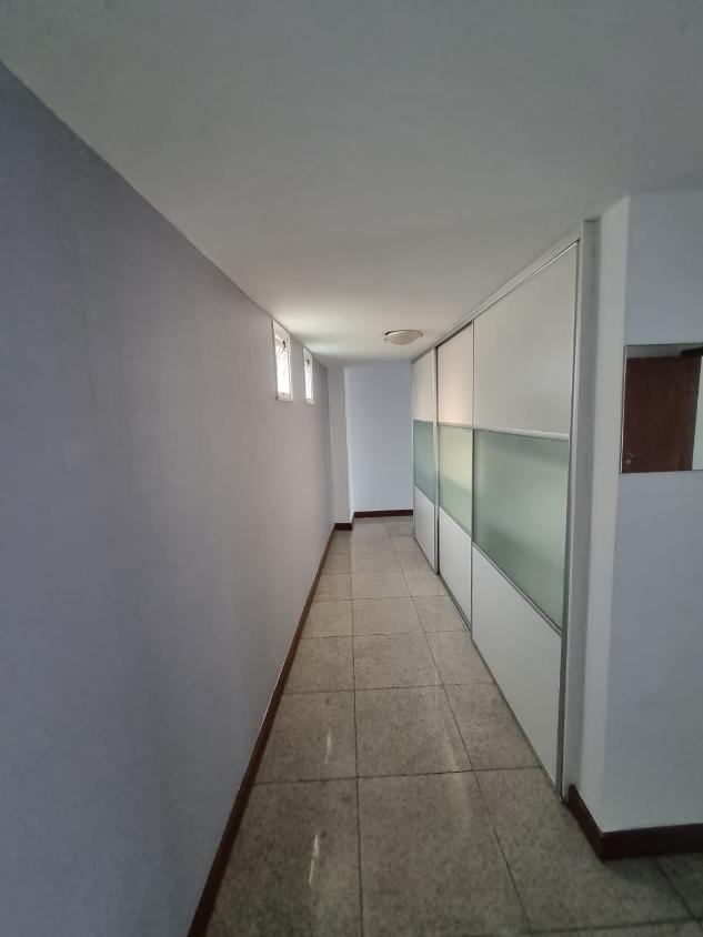 Apartamento à venda com 4 quartos, 220m² - Foto 17