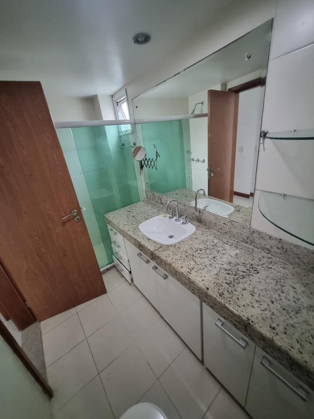 Apartamento à venda com 4 quartos, 220m² - Foto 13