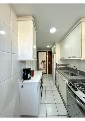 Apartamento à venda com 2 quartos, 85m² - Foto 13