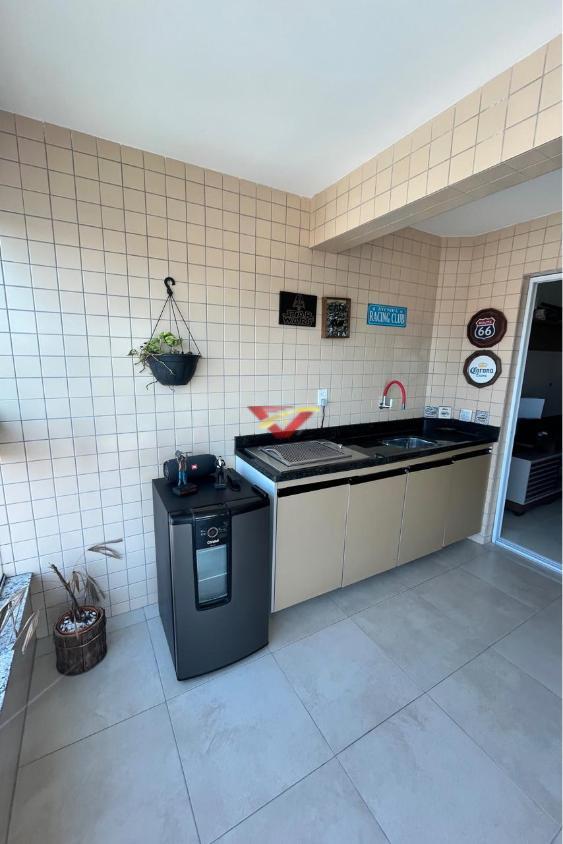 Apartamento à venda com 2 quartos, 90m² - Foto 2