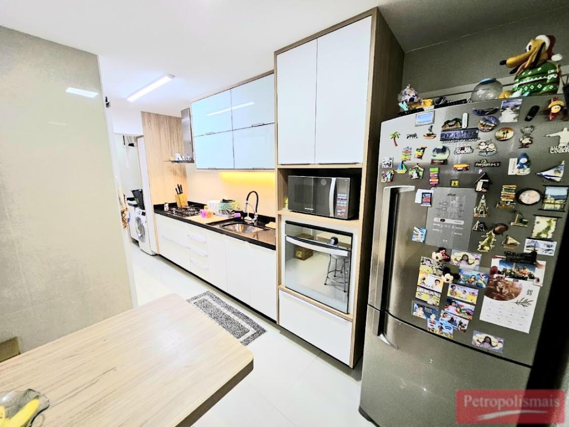 Apartamento à venda com 2 quartos, 74m² - Foto 10