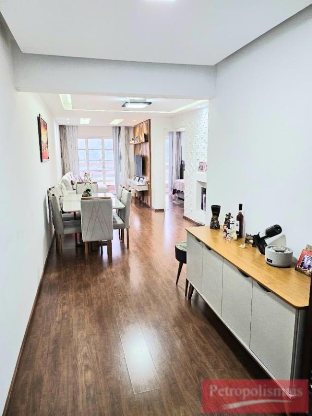 Apartamento à venda com 2 quartos, 74m² - Foto 4