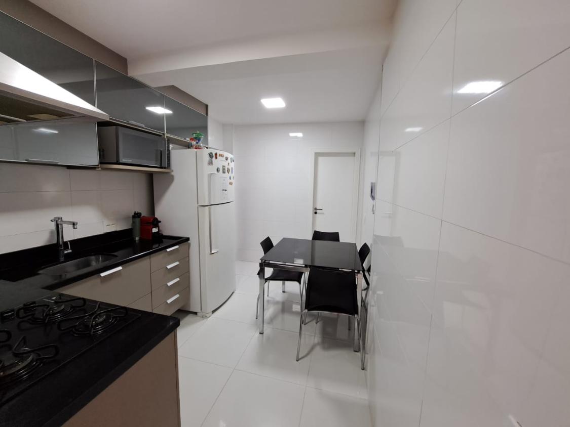 Casa de Condomínio à venda com 2 quartos, 100m² - Foto 9