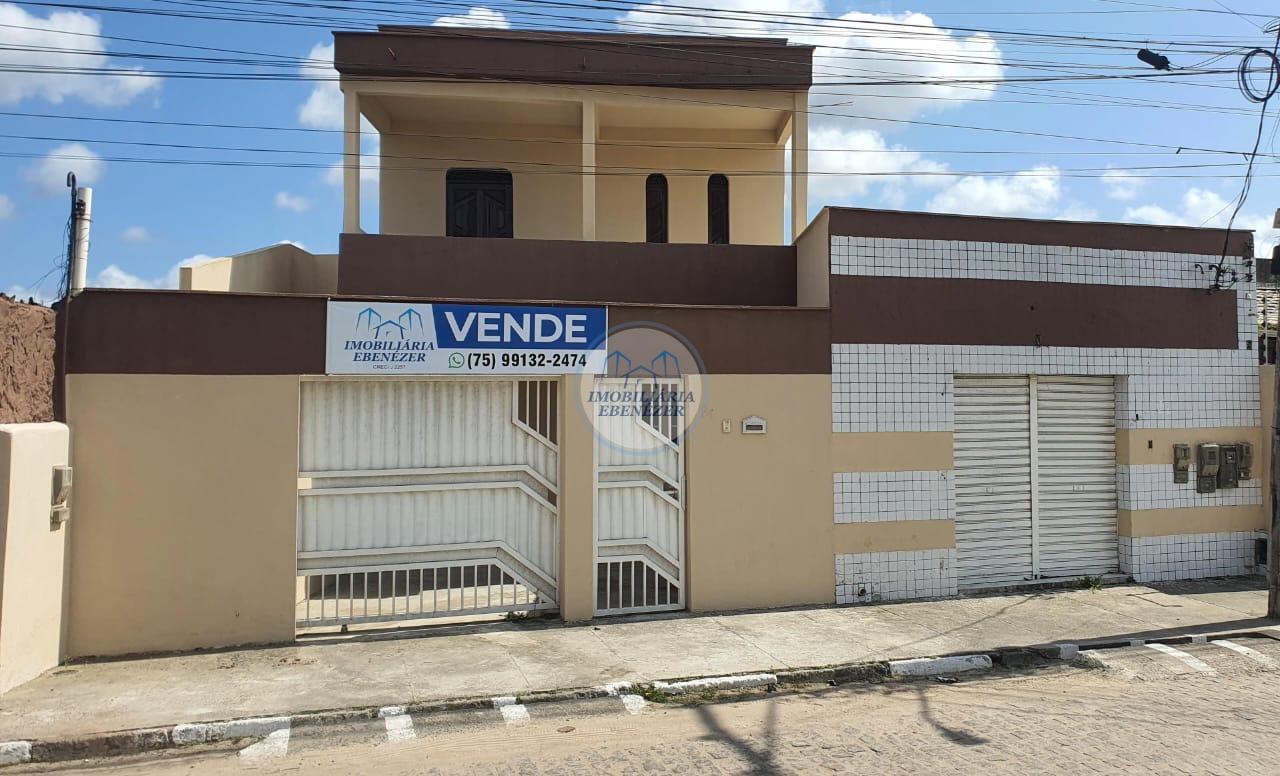 Casa à venda e aluguel com 6 quartos, 220m² - Foto 1