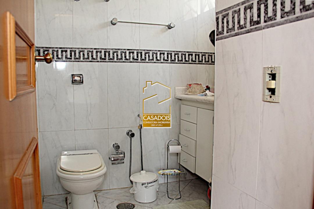 Apartamento à venda com 3 quartos, 125m² - Foto 11