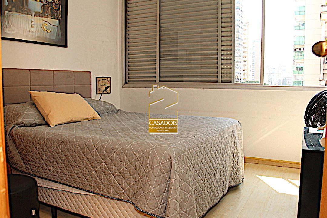 Apartamento à venda com 3 quartos, 125m² - Foto 18