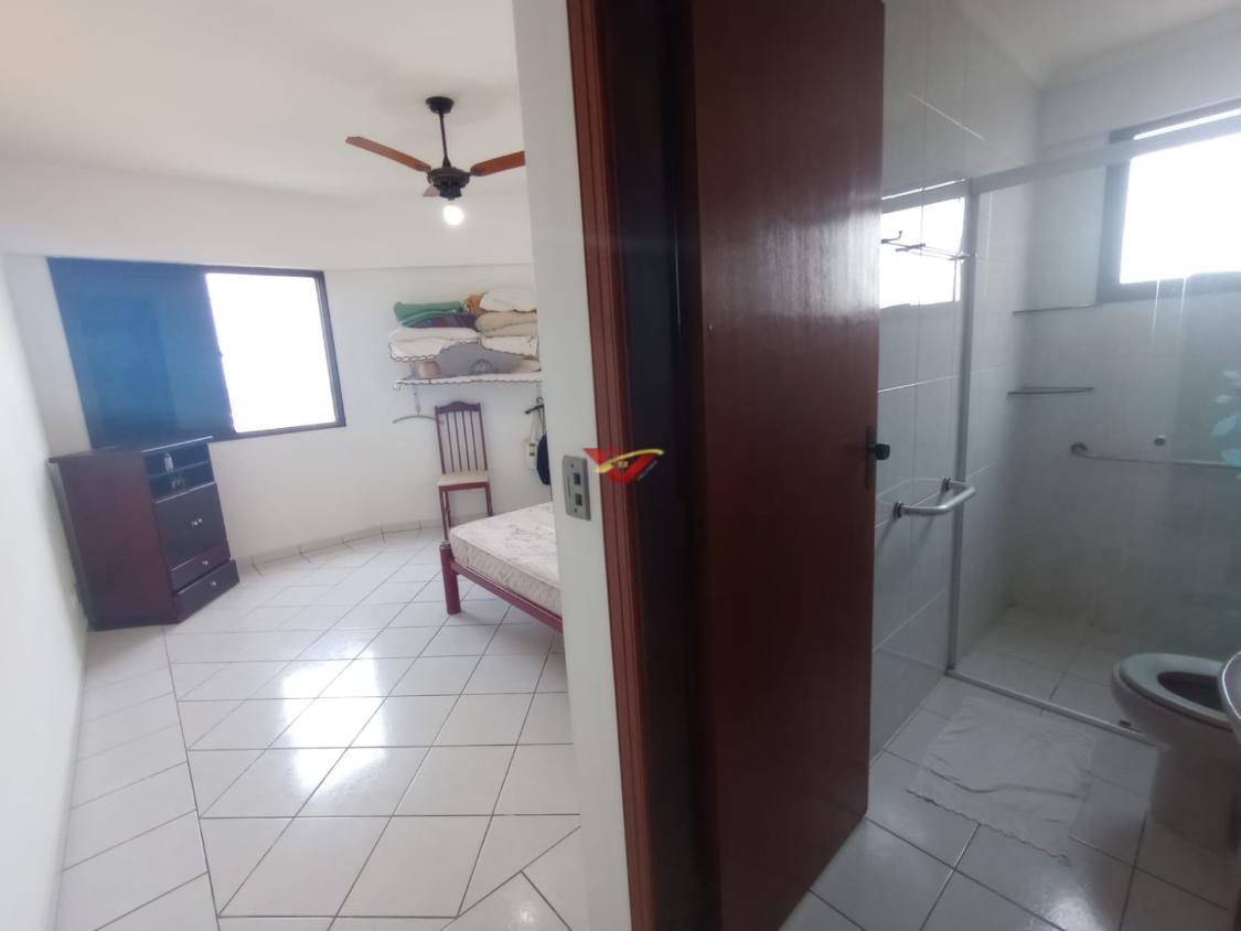 Apartamento à venda com 2 quartos, 86m² - Foto 17