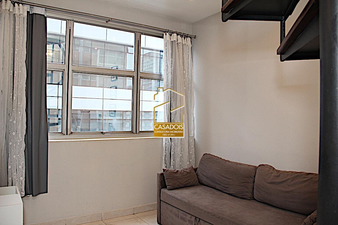 Apartamento para alugar com 1 quarto, 50m² - Foto 4