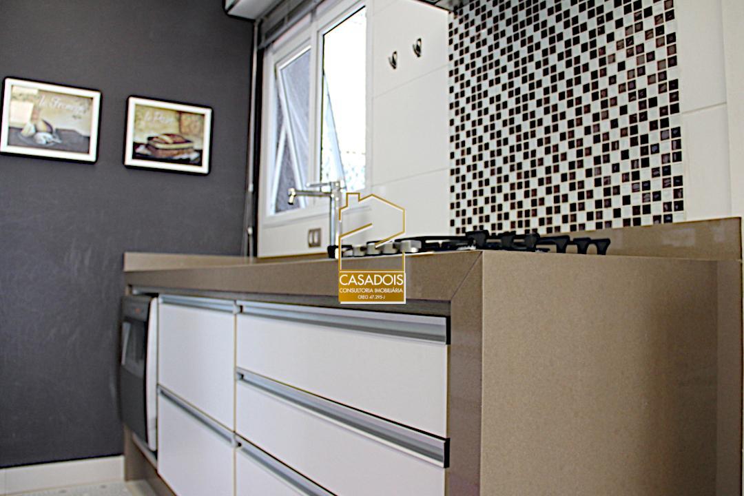 Apartamento à venda com 3 quartos, 143m² - Foto 25