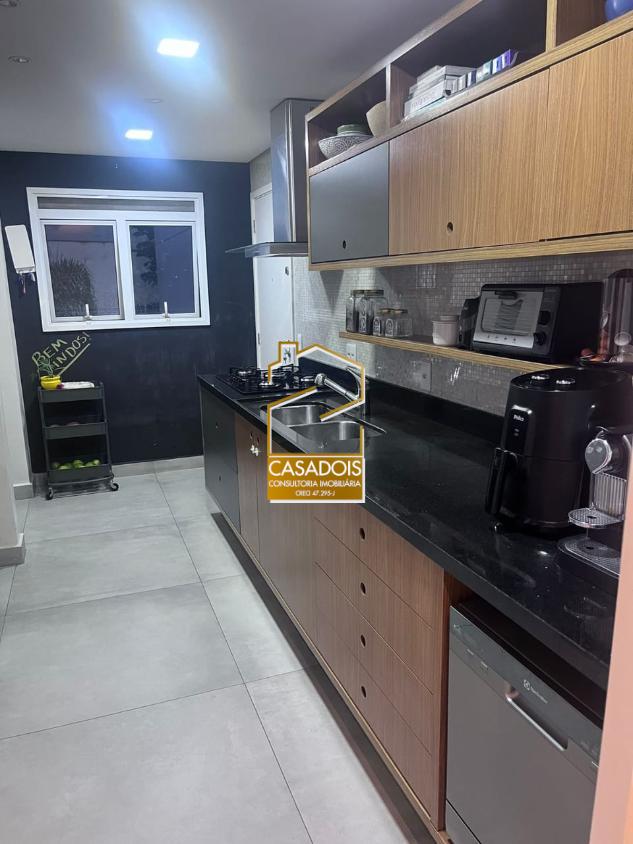 Apartamento à venda com 3 quartos, 142m² - Foto 16