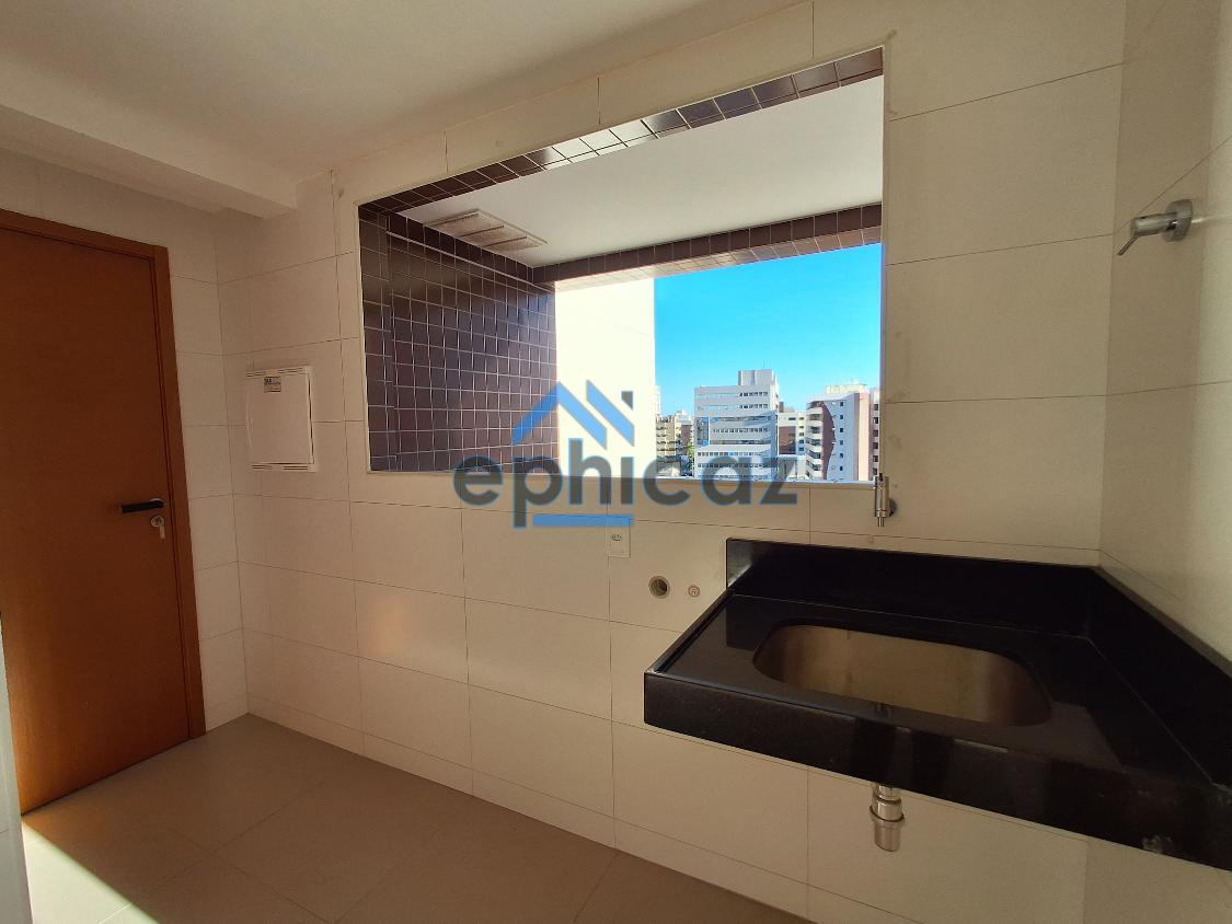 Apartamento à venda com 3 quartos, 147m² - Foto 8