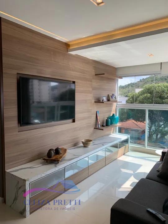 Apartamento à venda com 2 quartos, 65m² - Foto 1