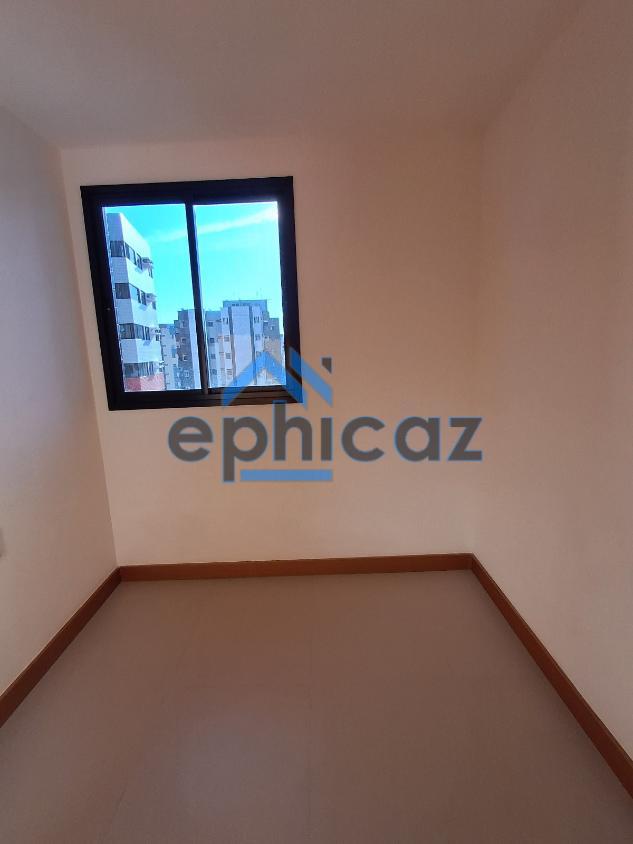 Apartamento à venda com 3 quartos, 147m² - Foto 17