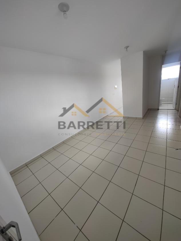 Apartamento à venda com 2 quartos, 44m² - Foto 2