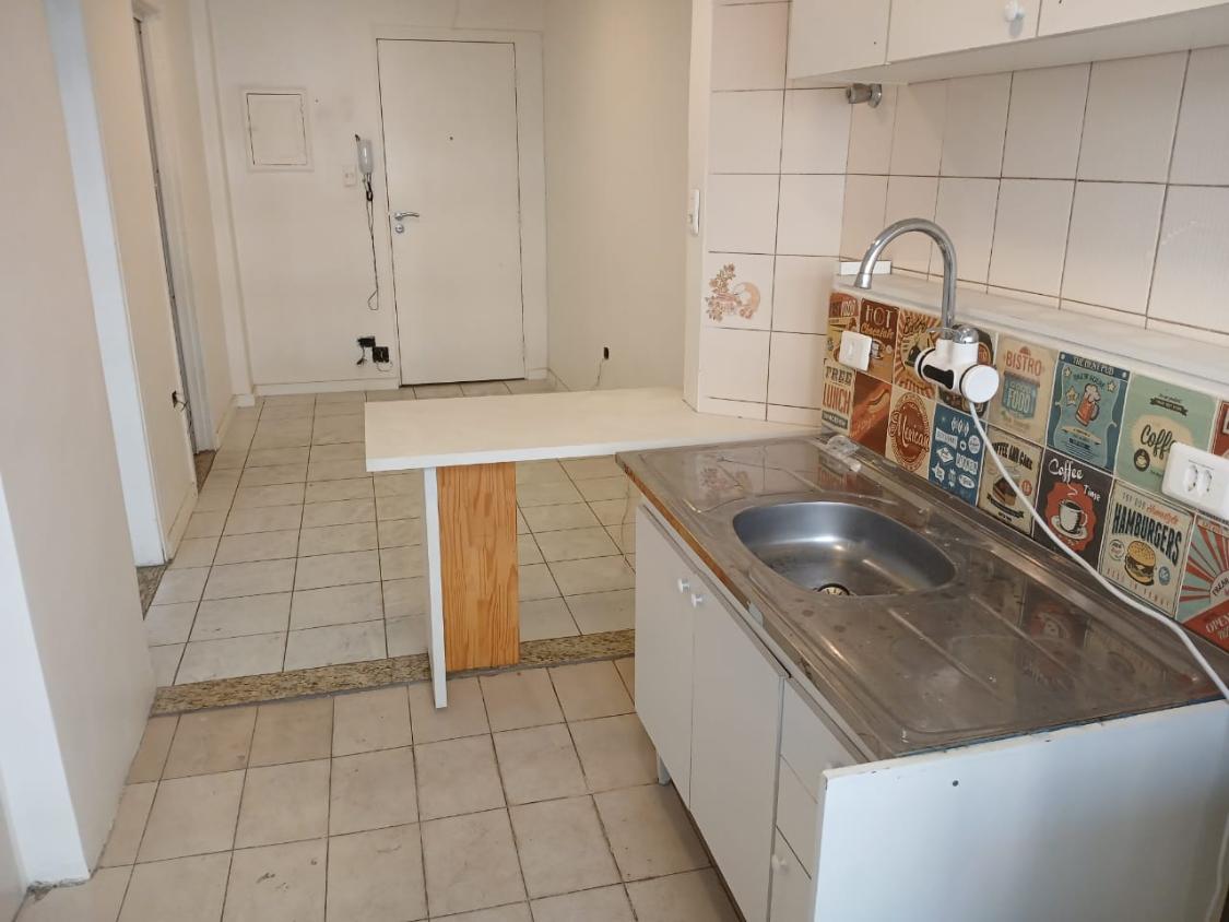 Apartamento à venda com 1 quarto, 35m² - Foto 11