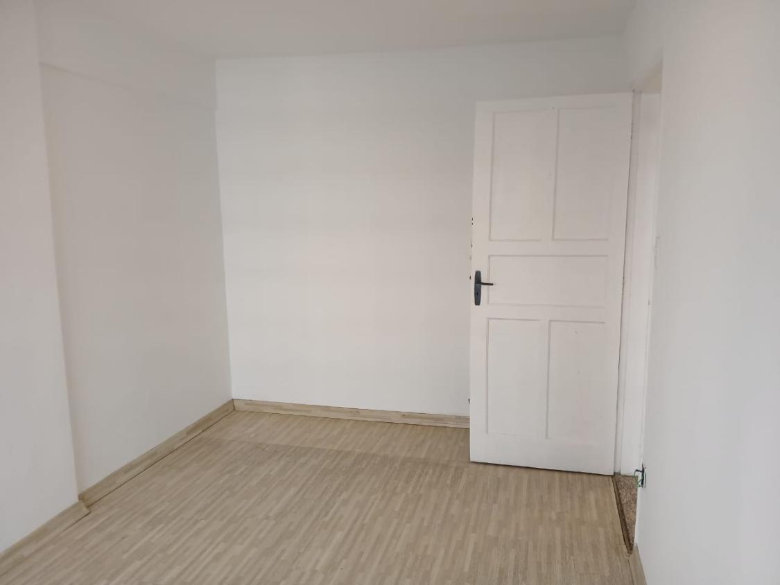 Apartamento à venda com 1 quarto, 35m² - Foto 18