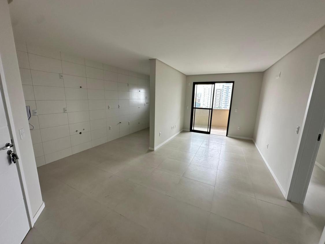 Apartamento à venda com 3 quartos, 84m² - Foto 6