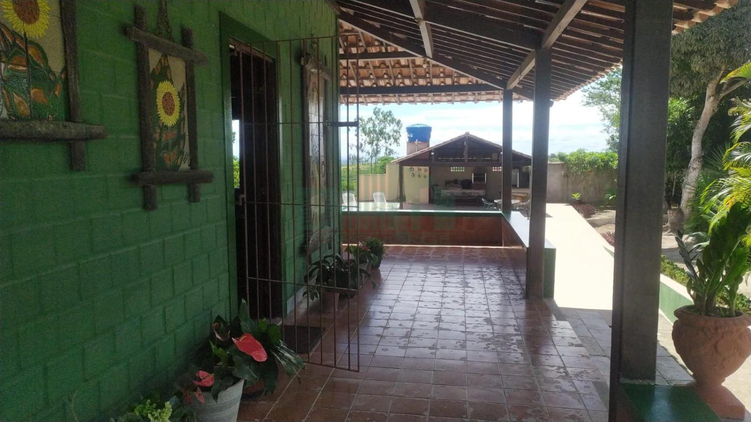 Chácara à venda com 3 quartos, 2400m² - Foto 8