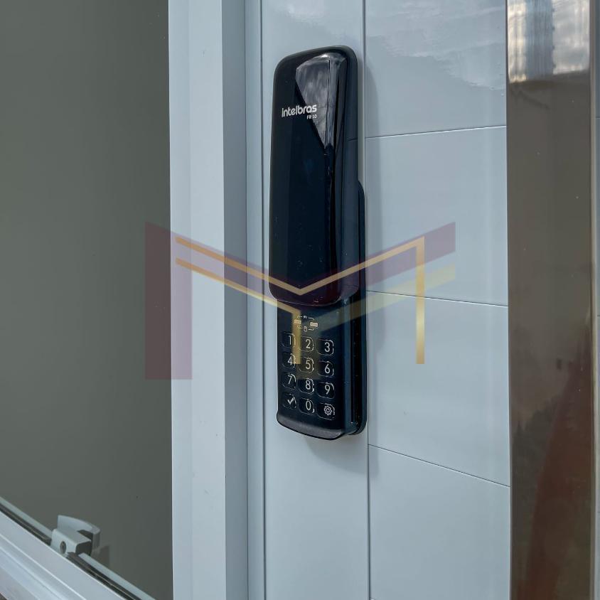 Casa à venda com 2 quartos, 68m² - Foto 3