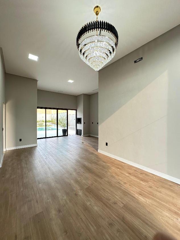 Casa à venda com 3 quartos, 240m² - Foto 5