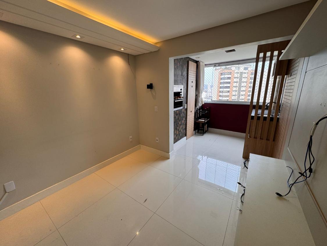 Apartamento à venda com 3 quartos, 98m² - Foto 20