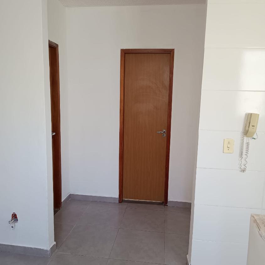 Apartamento à venda com 2 quartos, 47m² - Foto 2