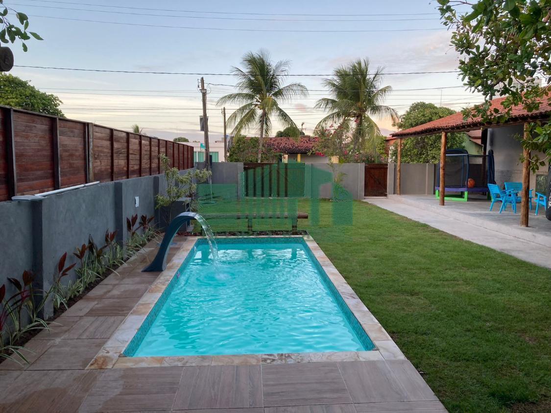 Casa, 5 quartos, 175 m² - Foto 2