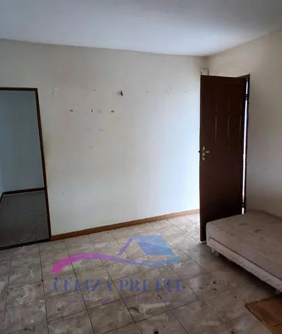 Casa à venda com 3 quartos, 280m² - Foto 3