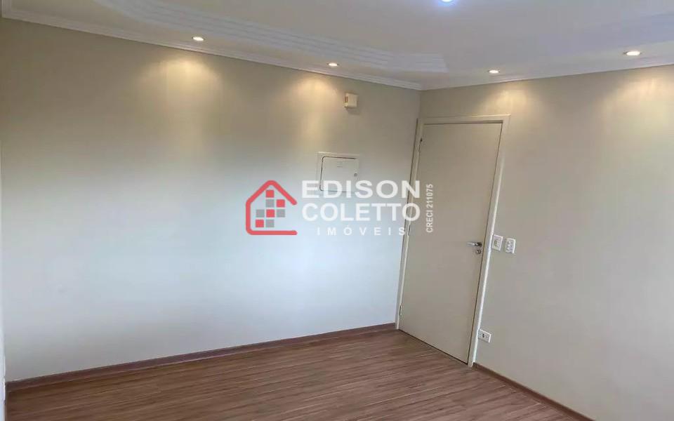 Apartamento à venda com 2 quartos, 53m² - Foto 2