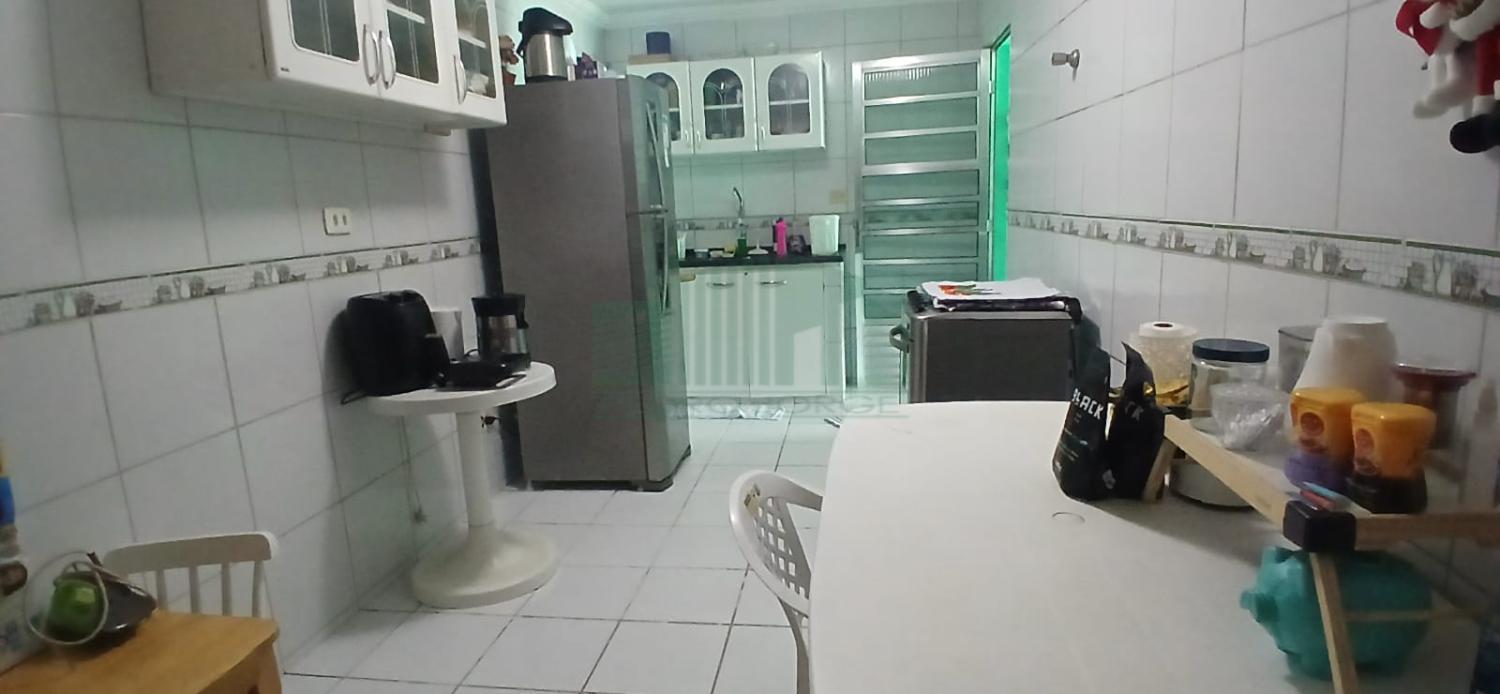 Casa à venda com 3 quartos, 80m² - Foto 6