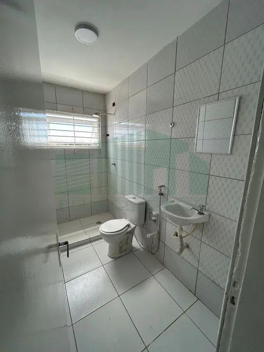 Casa à venda com 3 quartos, 76m² - Foto 8